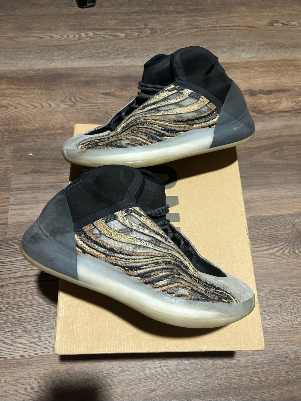 Adidas Yeezy Qntm Amber Tint (Lightly Used Og All)